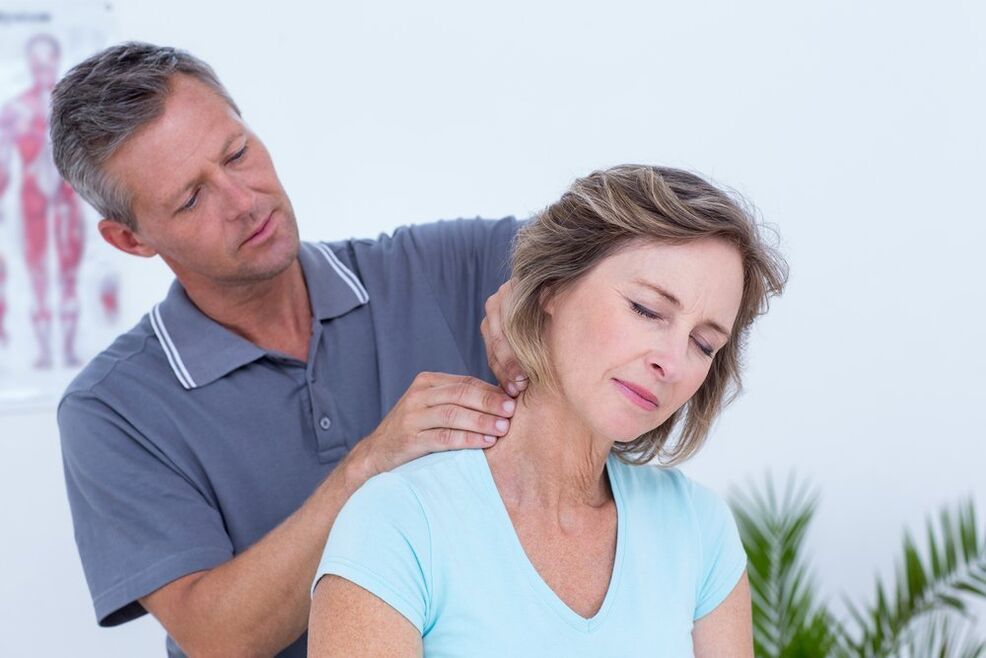 latihan dan pijat leher untuk osteochondrosis